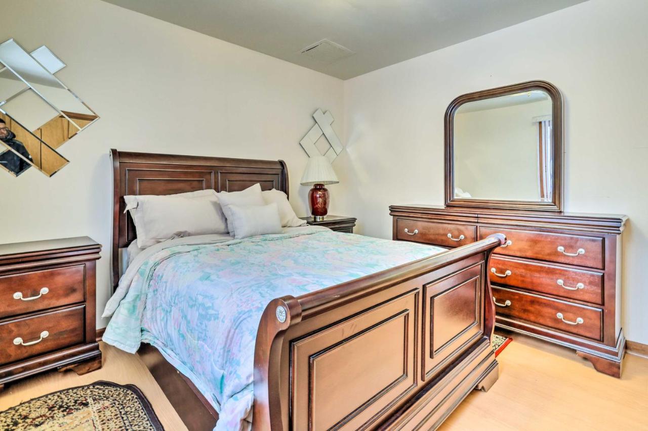 Pet-friendly Poconos Vacation With Hot Tub! Holiday home
